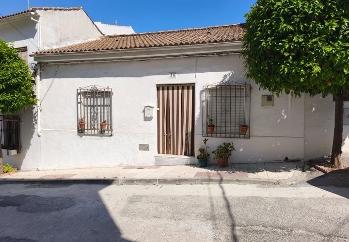 Villa a Iznajar, Cordoba, Iznajar - € 95.000 | Ref: ID4461 - foto 1